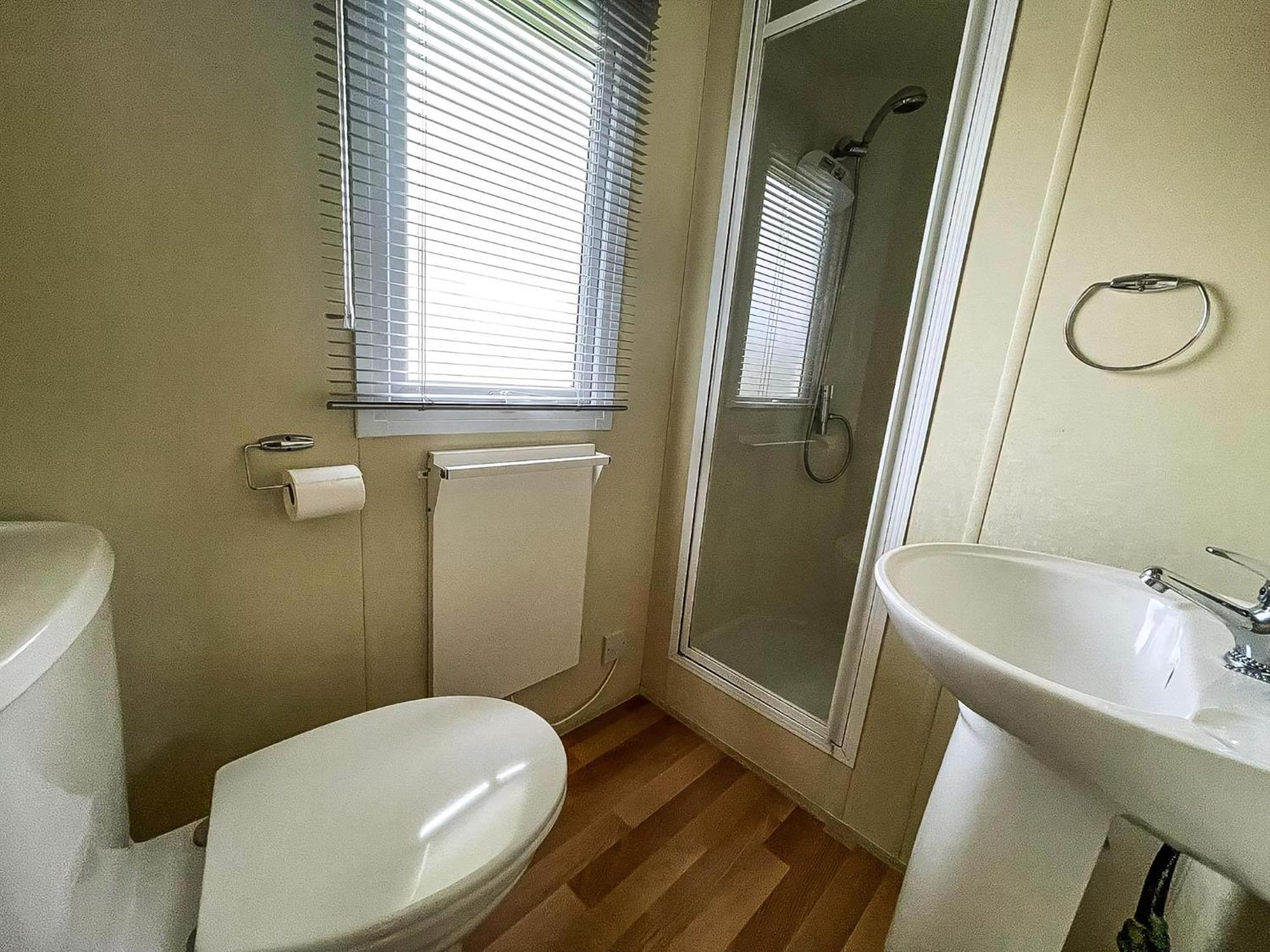 Great Caravan At Breydon Water Holiday Park, Ref 10086B Belton with Browston Esterno foto